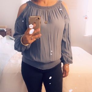 Knox Rose Cold Shoulder